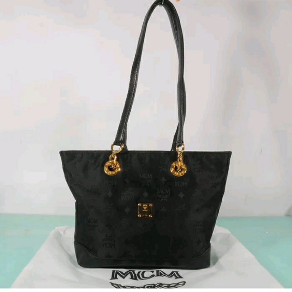MCM small handbag 👜